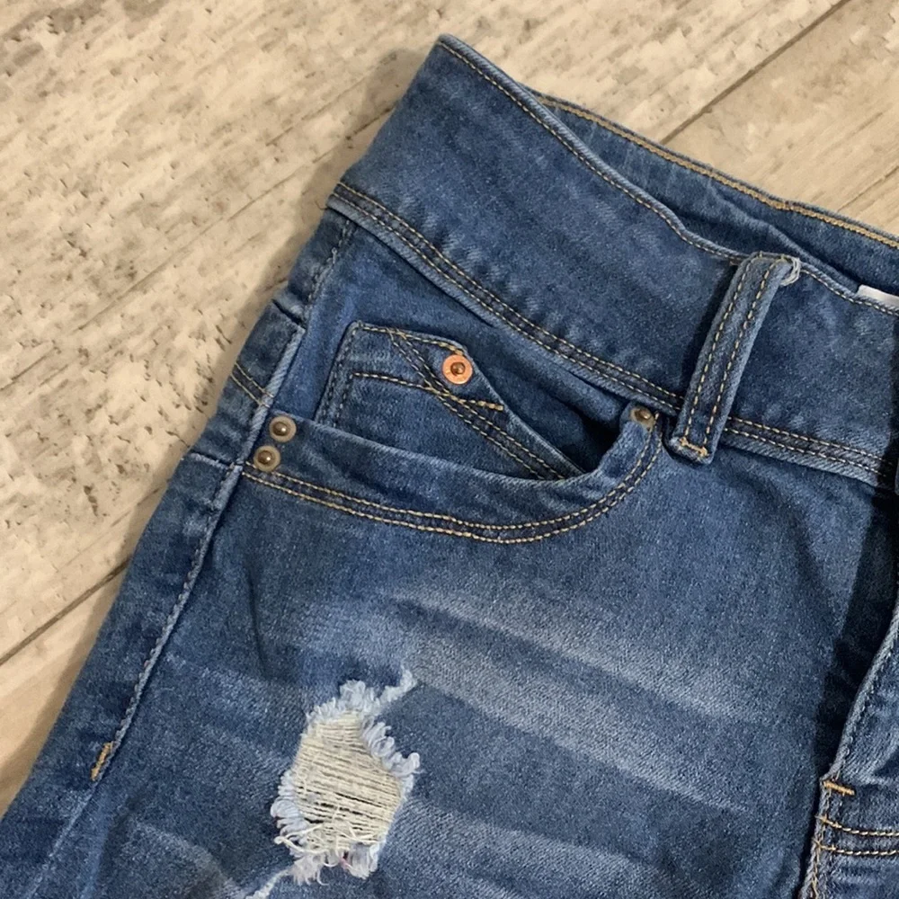 YMI mid rise jean shorts